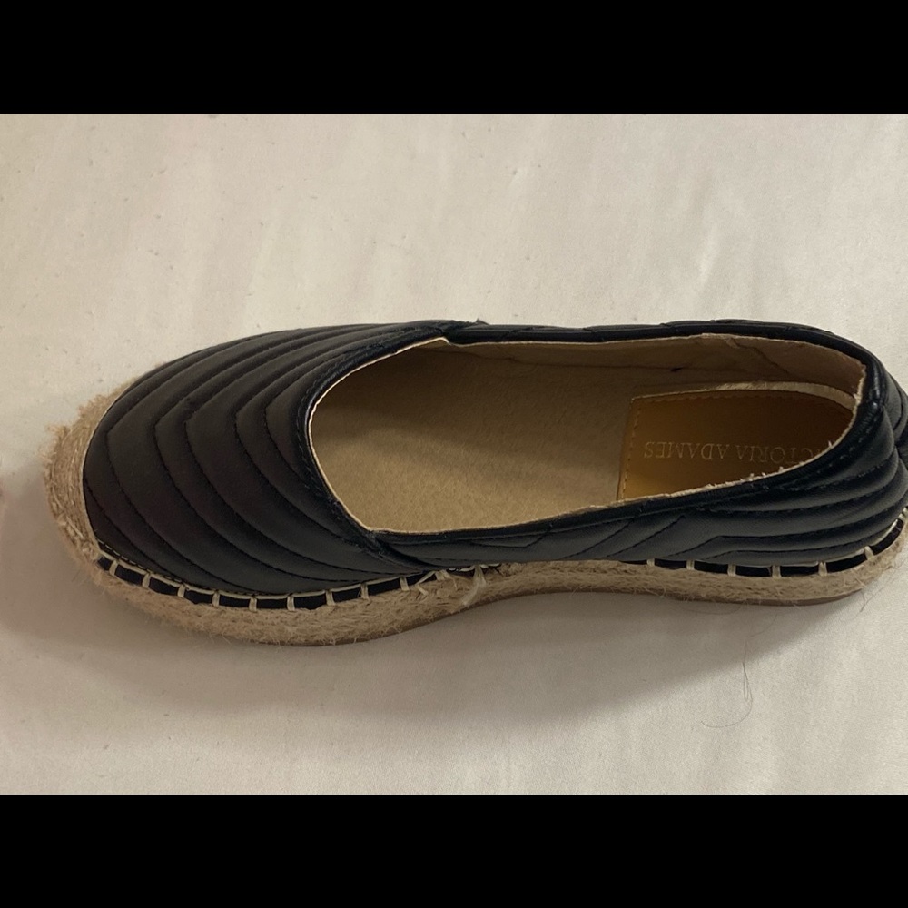 Shoes - Picture 2 of 3